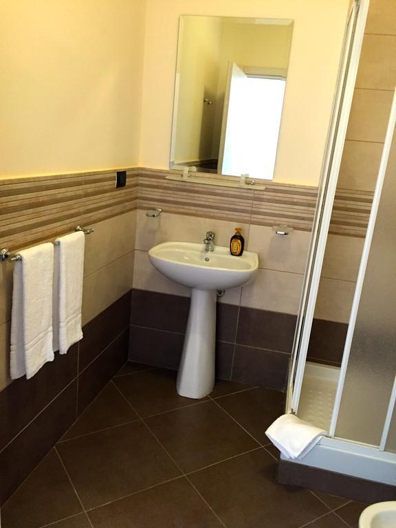 Costa Del Sol Bed & Breakfast Порто Емпедокле Екстериор снимка